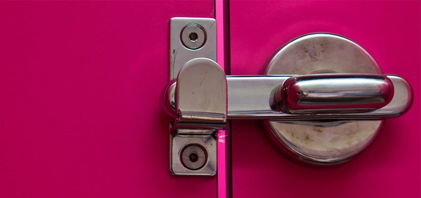 Childproof Gate Lock in Lakeside, California
