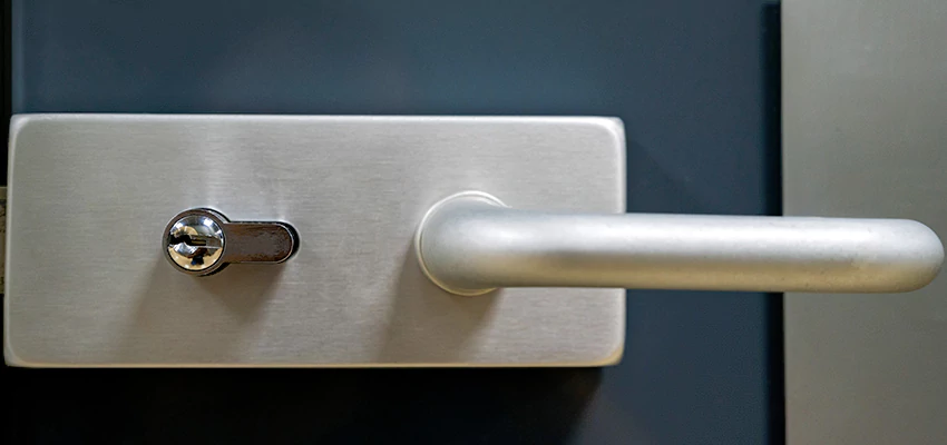 Change Patio Door Locks in Lakeside, California