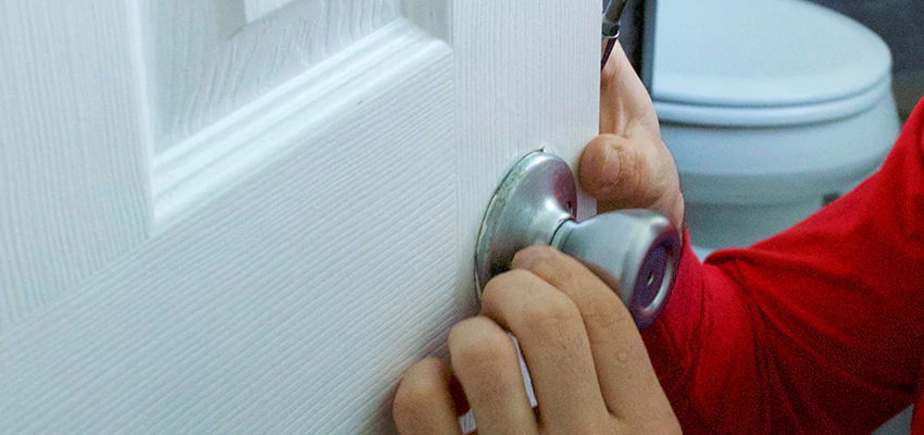 Vintage Door Knob Replacement in Lakeside, CA
